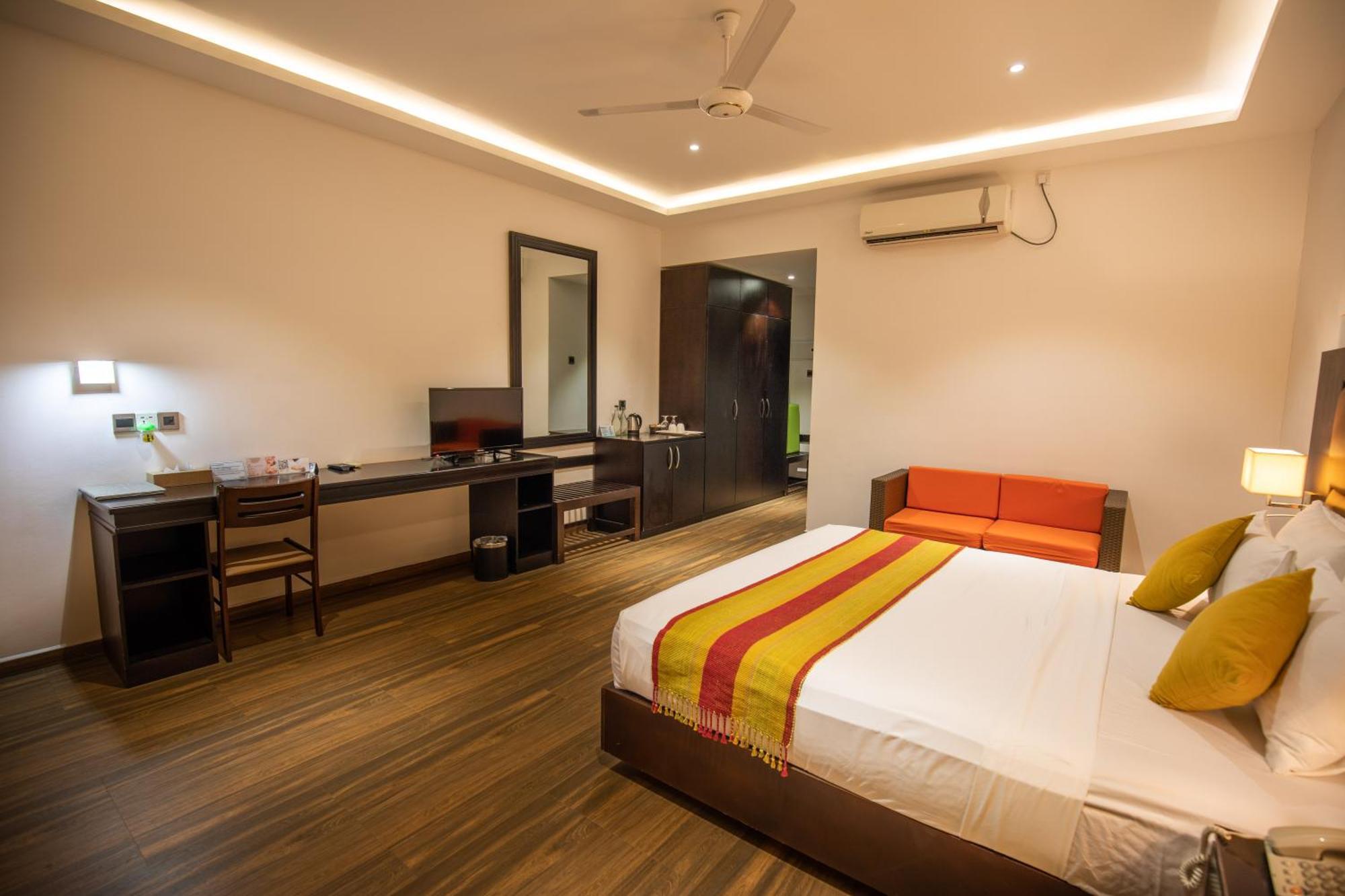 Cassandra Culture Resort Sigiriya Habitación foto